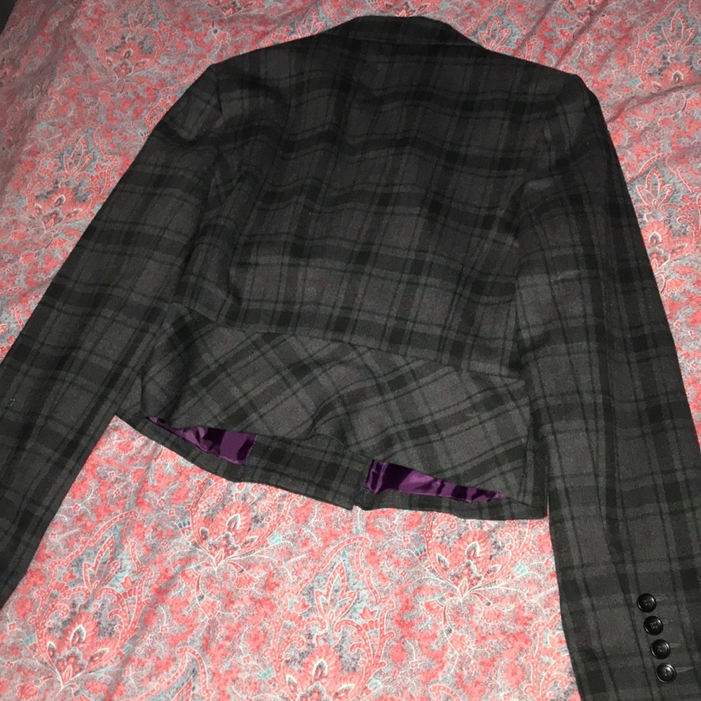 Express Design 12t 8c Suit Cuffed Capri “Editor” - image 2